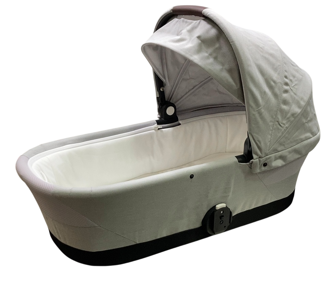 baby trend portable playard with bassinet Baby Trend Portable Playard, Twinkle Blue main image 0