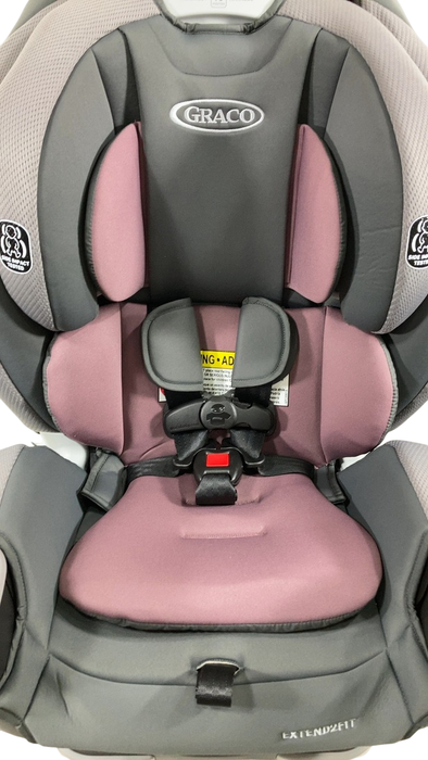 Shop Graco Extend2Fit 3-in-1 Convertible Car Seat, 2023, Norah at GoodBuy Gear
