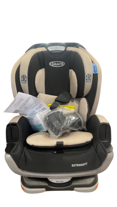 Shop Graco Extend2Fit 3-in-1 Convertible Car Seat, 2023, Stocklyn at GoodBuy Gear