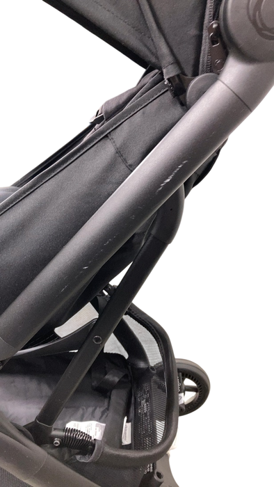 Shop Bugaboo Butterfly Stroller, 2024, Black, Midnight Black, Midnight Black at GoodBuy Gear