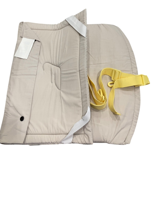 Shop Stokke JetKids BedBox + Crew Backpack Travel Bundle, Moonglow White at GoodBuy Gear
