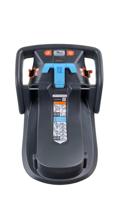 Shop UPPAbaby MESA V2 Infant Car Seat, 2023, Jake (Black) at GoodBuy Gear