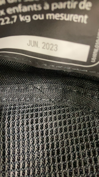 Shop UPPAbaby VISTA V2 Stroller, 2023, Greyson (Charcoal Melange) at GoodBuy Gear