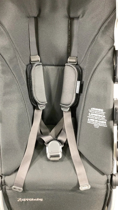 Shop UPPAbaby Vista V3 Stroller, 2024, Declan (Oat Mélange) at GoodBuy Gear