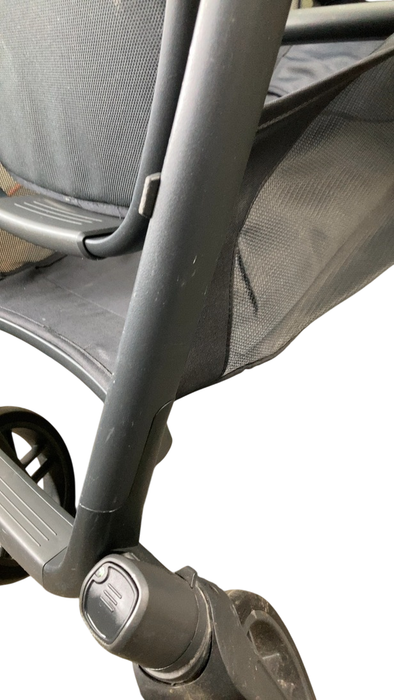 Shop UPPAbaby VISTA V2 Stroller, 2020, Jake (Black) at GoodBuy Gear