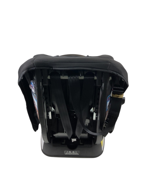 Shop Graco TrioGrow SnugLock 3-in-1 Car Seat, 2023, Leland at GoodBuy Gear