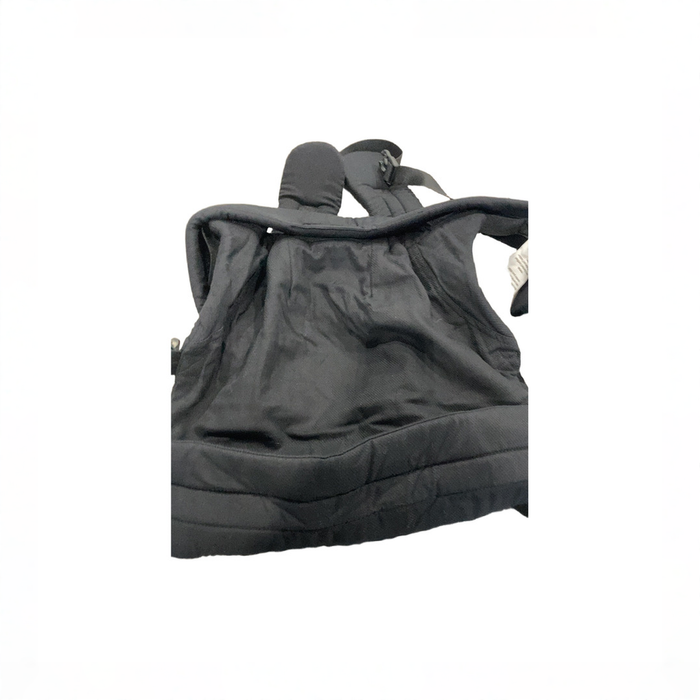 Shop Mabē The Monarch Carrier, Ebony at GoodBuy Gear