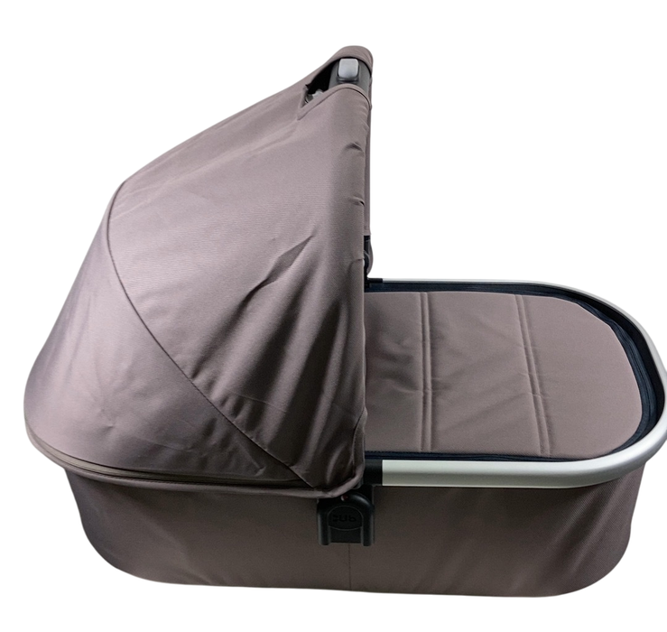 Shop UPPAbaby VISTA V2 Stroller, 2023, Theo (Dark Taupe) at GoodBuy Gear