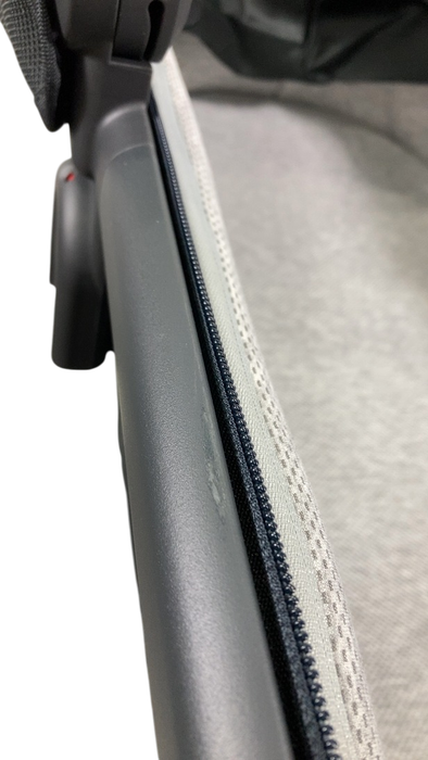 Shop UPPAbaby VISTA V2 Stroller, 2023, Jake (Black) at GoodBuy Gear