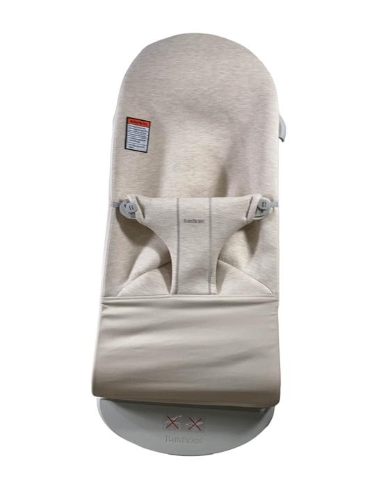 used BabyBjorn Bouncer Bliss, Light Gray Frame, Light Beige 3D Jersey