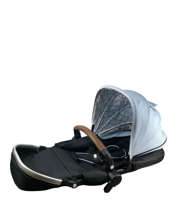 Shop Mockingbird 2nd Seat Kit with Extendable Canopy, Silver With Penny Leather, Sky, Windowpane at GoodBuy Gear