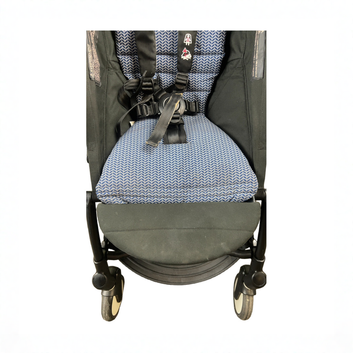 Shop Babyzen YOYO2 Complete Stroller, 2022, Black and Blue AirFrance at GoodBuy Gear