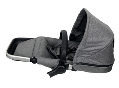 Shop Thule Sleek Sibling Seat, Aluminum, Grey Melange, 2024 at GoodBuy Gear