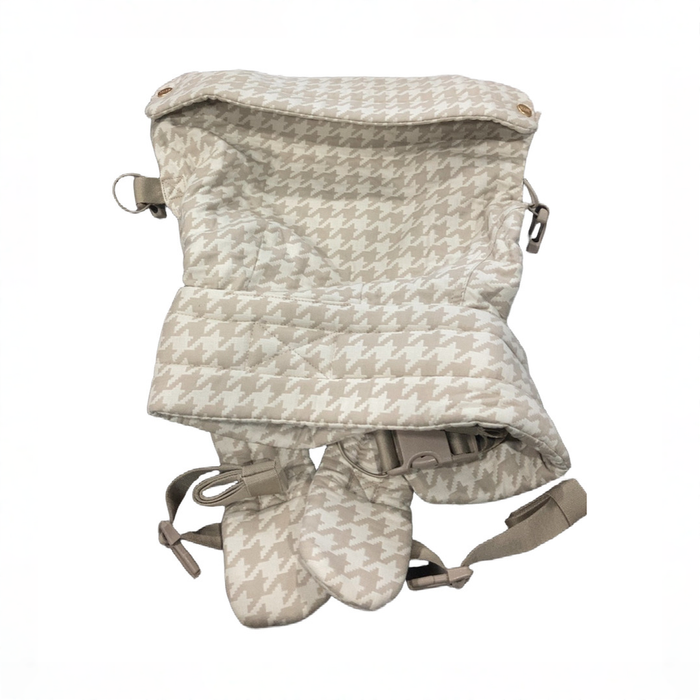Shop Mabē The Monarch Carrier, Houndstooth at GoodBuy Gear