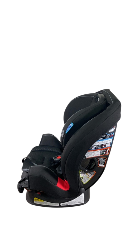 Shop Graco TrioGrow SnugLock 3-in-1 Car Seat, 2023, Leland at GoodBuy Gear