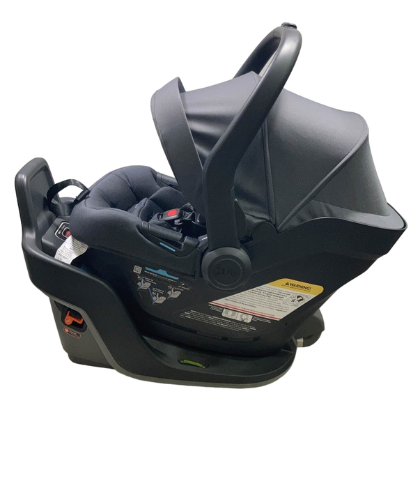 secondhand UPPAbaby MESA MAX Infant Car Seat and Base, 2022, PureTech Greyson