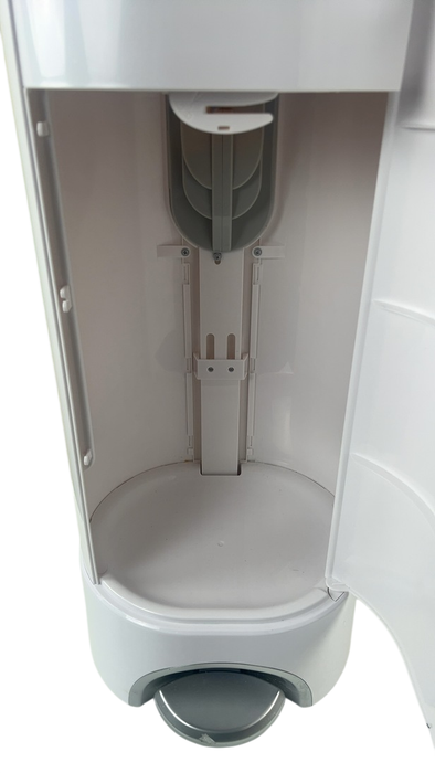 Shop Munchkin Step Diaper Pail, White at GoodBuy Gear