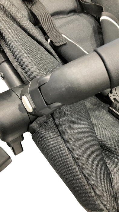 Shop Mockingbird 2nd Seat Kit 2.0, Heather grey, Silver With Black Leather, Solid Grey at GoodBuy Gear