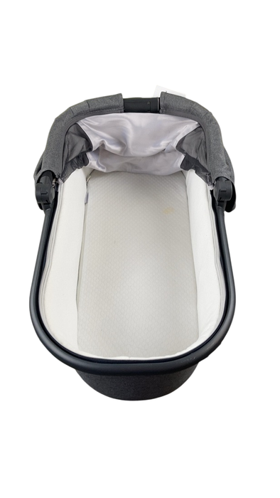 Shop UPPAbaby V2 Bassinet, Greyson (Charcoal Melange) at GoodBuy Gear