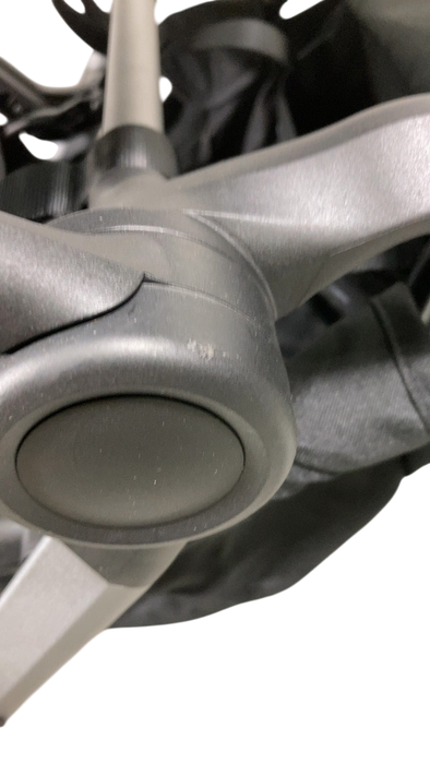 Shop Colugo Compact Stroller, 2023, Olive at GoodBuy Gear