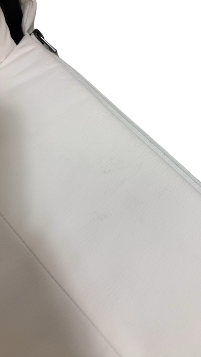 Shop Cybex PRIAM Lux Carry Cot, Off White at GoodBuy Gear
