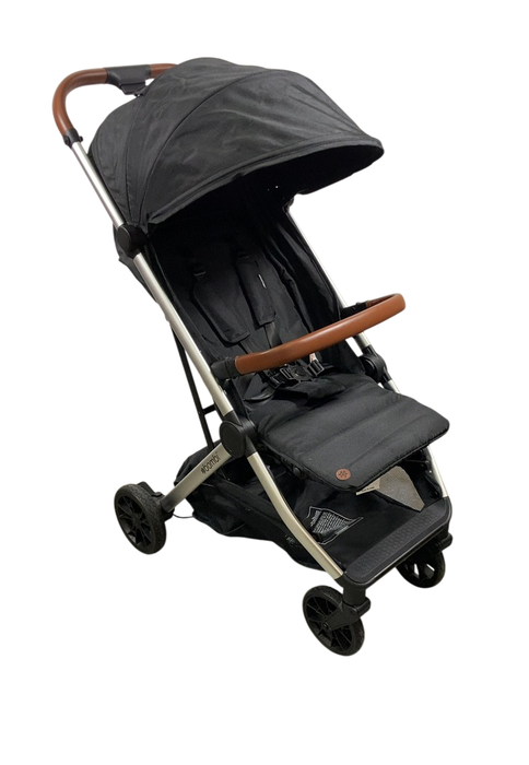 Shop Bombi Bēbee V2 Lightweight Stroller, 2024, Midnight Black at GoodBuy Gear