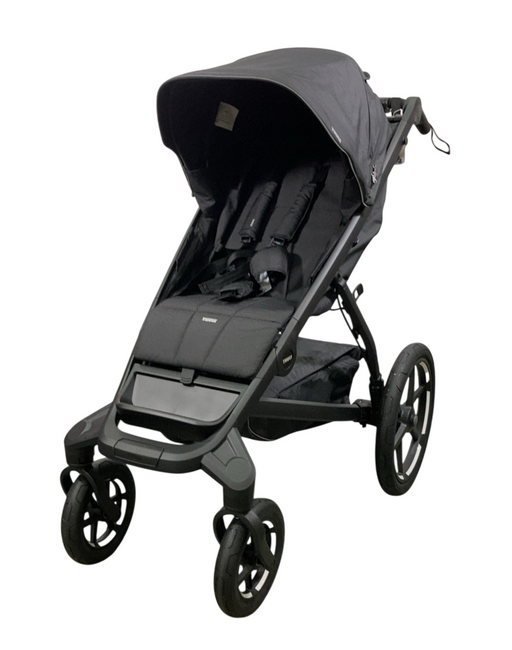Shop Thule Urban Glide 4-Wheel Stroller, 2024, Black, Click In Buckle at GoodBuy Gear