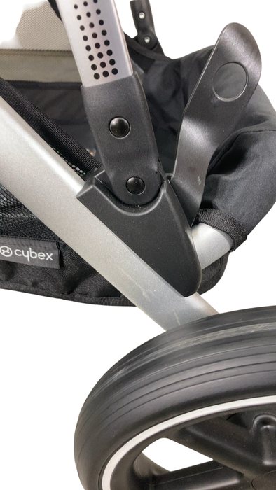 Shop Cybex Gazelle S Modular Stroller, 2024, Moon Black, Silver Frame at GoodBuy Gear