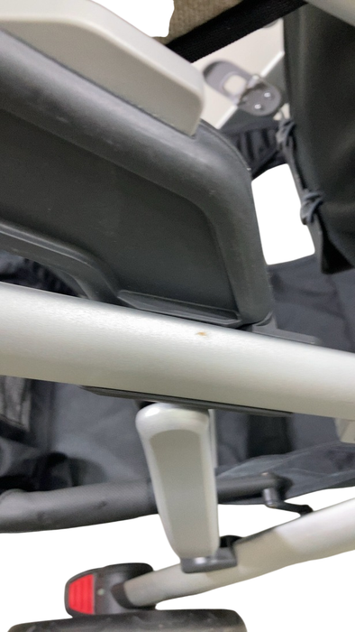 Shop UPPAbaby VISTA V2 Stroller, 2023, Declan (Oat Melange) at GoodBuy Gear