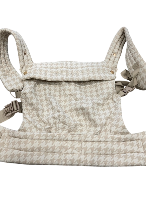 Shop Mabē The Monarch Carrier, Houndstooth at GoodBuy Gear