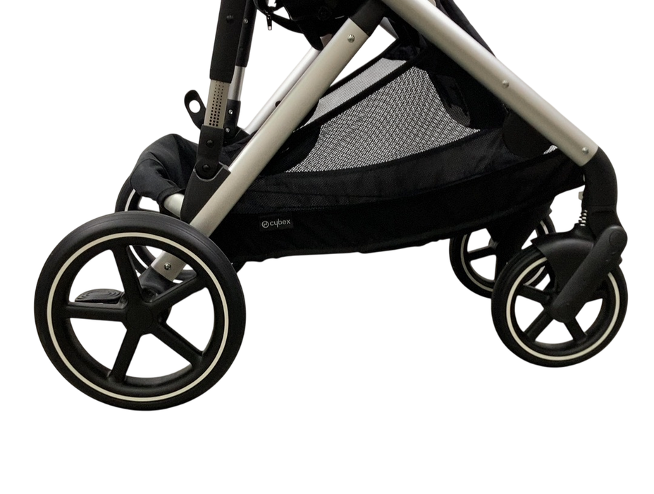 Shop Cybex Gazelle S Modular Stroller, 2023, Moon Black, Silver Frame at GoodBuy Gear