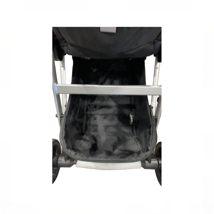 Shop Mockingbird Single 3.0 Stroller, 2025, Oat, Silver with Penny Leather at GoodBuy Gear