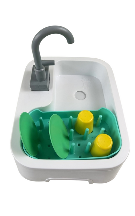 Shop Lovevery Sustainable Sink with Bio-Based Cups And Plates at GoodBuy Gear