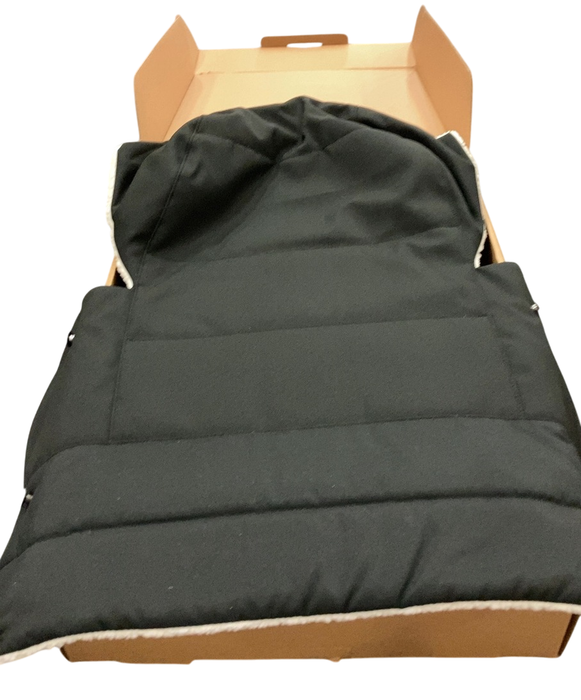 Shop Stokke YOYO 0+ Newborn Pack, Black at GoodBuy Gear