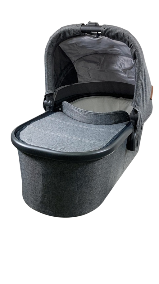 Shop UPPAbaby V2 Bassinet, Greyson (Charcoal Melange) at GoodBuy Gear