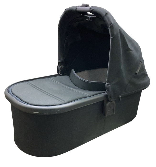 Shop UPPAbaby V2 Bassinet, Jake (Charcoal) at GoodBuy Gear