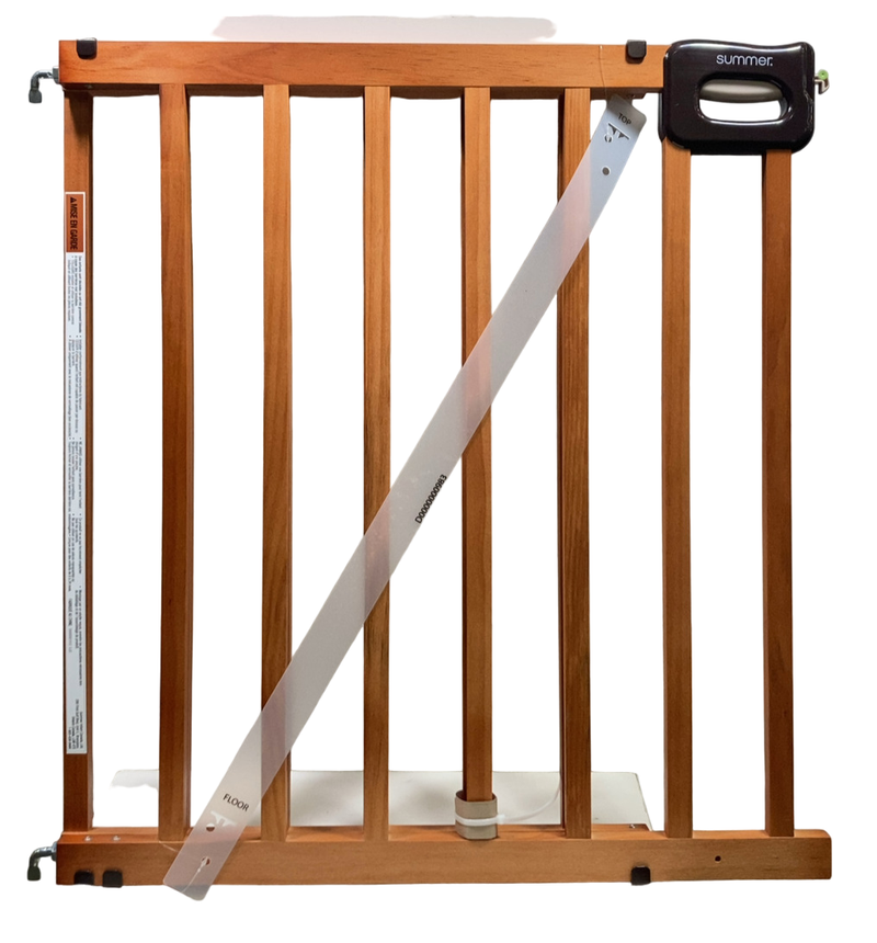 Summer Infant Deluxe Stairway Simple To Secure Wood Gate, Oak