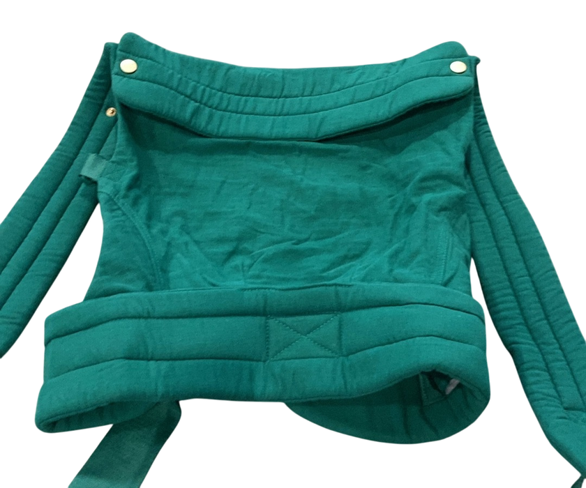 Shop Mabē The Monarch Carrier, Evergreen at GoodBuy Gear