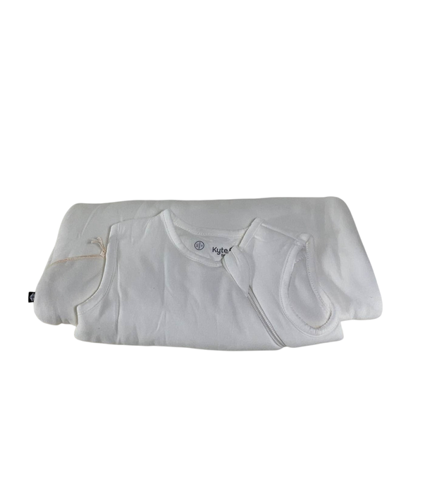 Shop Kyte Baby Sleep Bag TOG 2.5, Cloud, Small( 14-20 pounds) at GoodBuy Gear