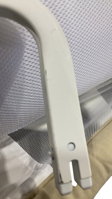 Shop Baby Delight Beside Me Dreamer Bassinet & Bedside Sleeper, Organic Oat at GoodBuy Gear