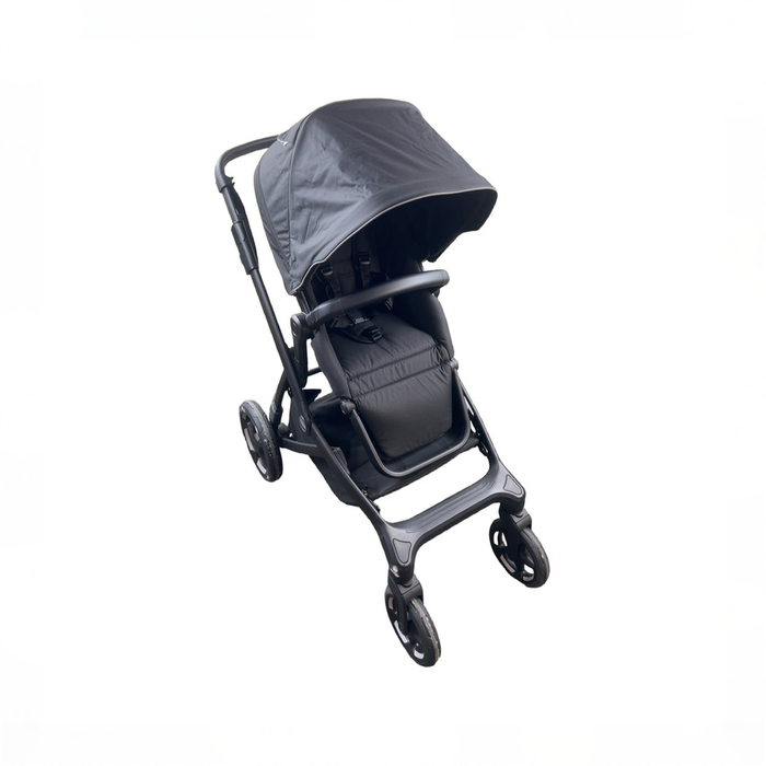 Shop Thule Sleek 2 Stroller, Black on Black, 2026 at GoodBuy Gear
