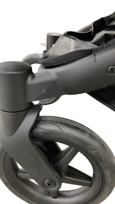 Shop Bugaboo Donkey 5 Mono Stroller, 2024, Black, Midnight Black, No Canopy at GoodBuy Gear