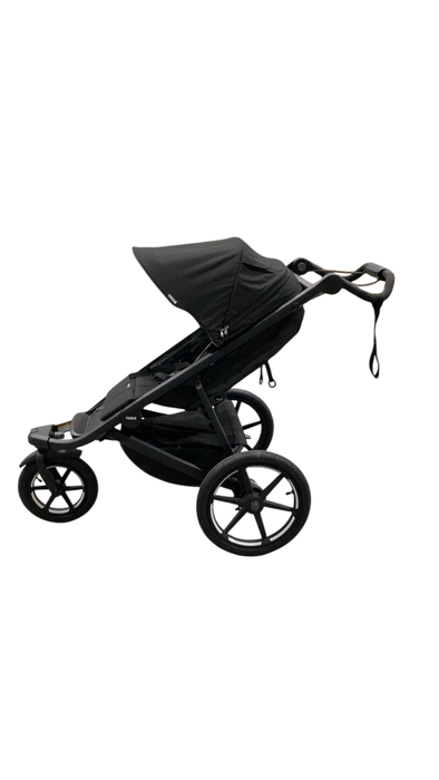 Shop Thule Urban Glide 3 Stroller, 2025, Black on Black, Magnetic Harness at GoodBuy Gear