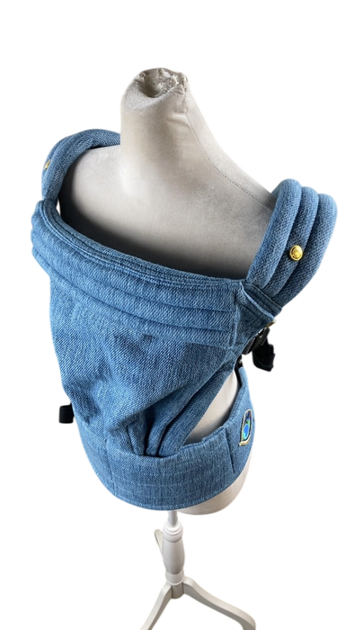 Shop Artipoppe Zeitgeist Cotton Carrier, Denim Classic at GoodBuy Gear