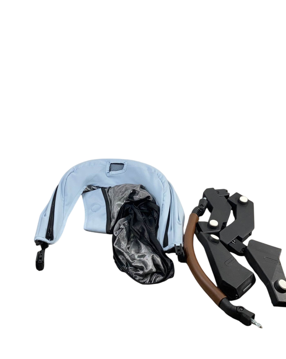 Shop Mockingbird 2nd Seat Kit with Extendable Canopy, Silver With Penny Leather, Sky, Windowpane at GoodBuy Gear