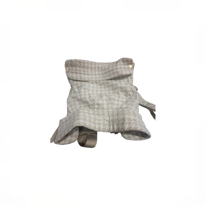 Shop Mabē The Monarch Carrier, Houndstooth at GoodBuy Gear