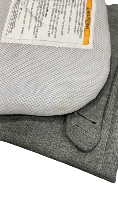 Shop Baby Delight Alpine Deluxe Portable Bouncer, Charcoal Tweed at GoodBuy Gear