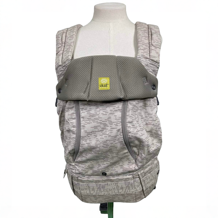 Shop Lillebaby Complete All Seasons Baby Carrier, Coastal Sands at GoodBuy Gear