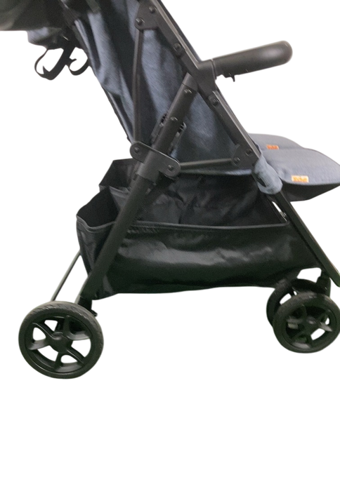 Shop Zoe The Twin V2 Double Stroller, 2024, Luxe Grey at GoodBuy Gear
