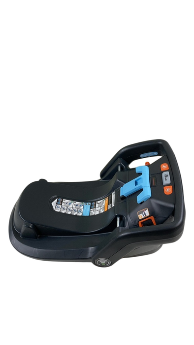 Shop UPPAbaby MESA V2 Infant Car Seat, 2022, Stella (Grey Melange) at GoodBuy Gear